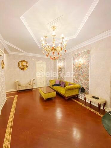 Sale, new building, 4 room, 215 m², Nasimi r.