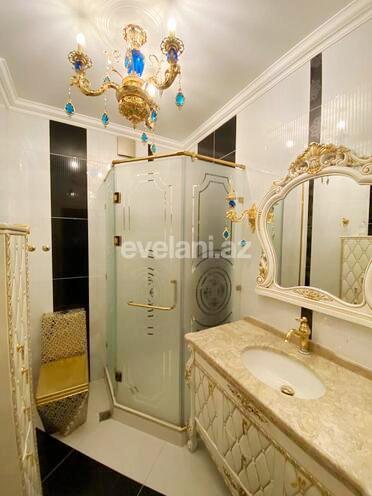 Sale, new building, 4 room, 215 m², Nasimi r.