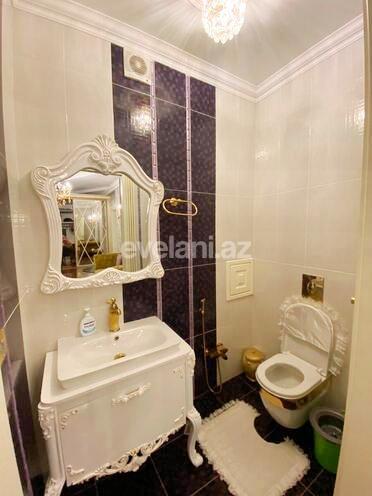 Sale, new building, 4 room, 215 m², Nasimi r.