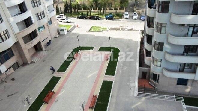 Sale, new building, 4 room, 215 m², Nasimi r.