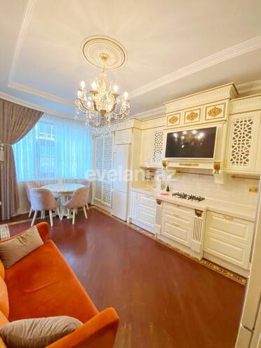 Sale, new building, 4 room, 215 m², Nasimi r.