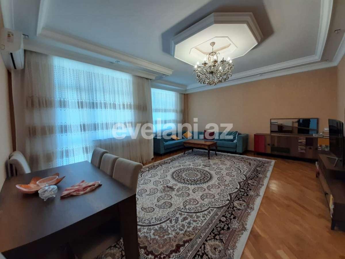 Satılır, yeni tikili, 3 otaqlı, 130 m², 8 Noyabr m.