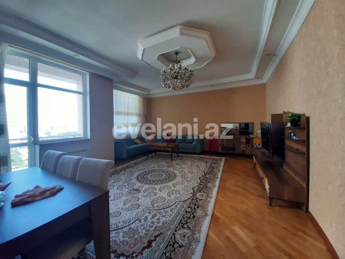 Satılır, yeni tikili, 3 otaqlı, 130 m², 8 Noyabr m.