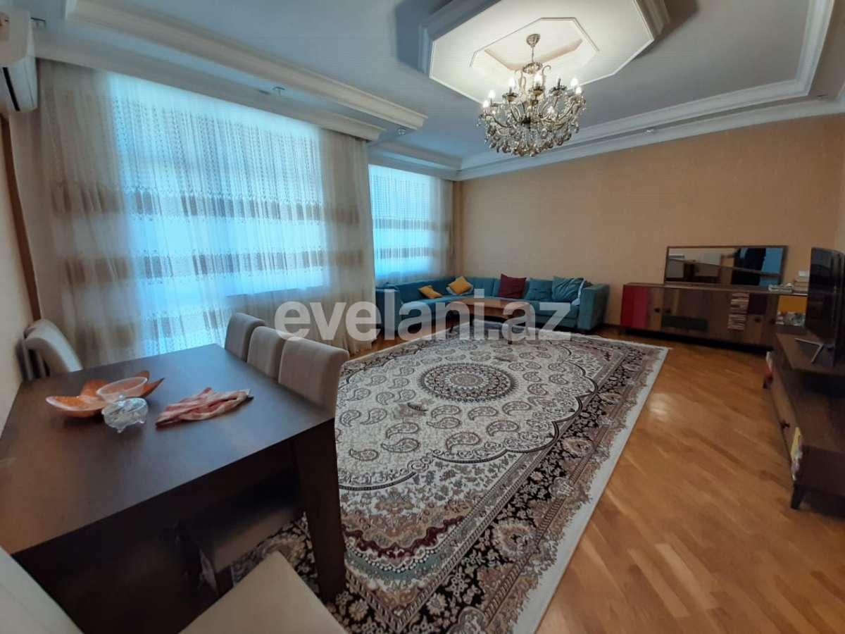 Satılır, yeni tikili, 3 otaqlı, 130 m², 8 Noyabr m.