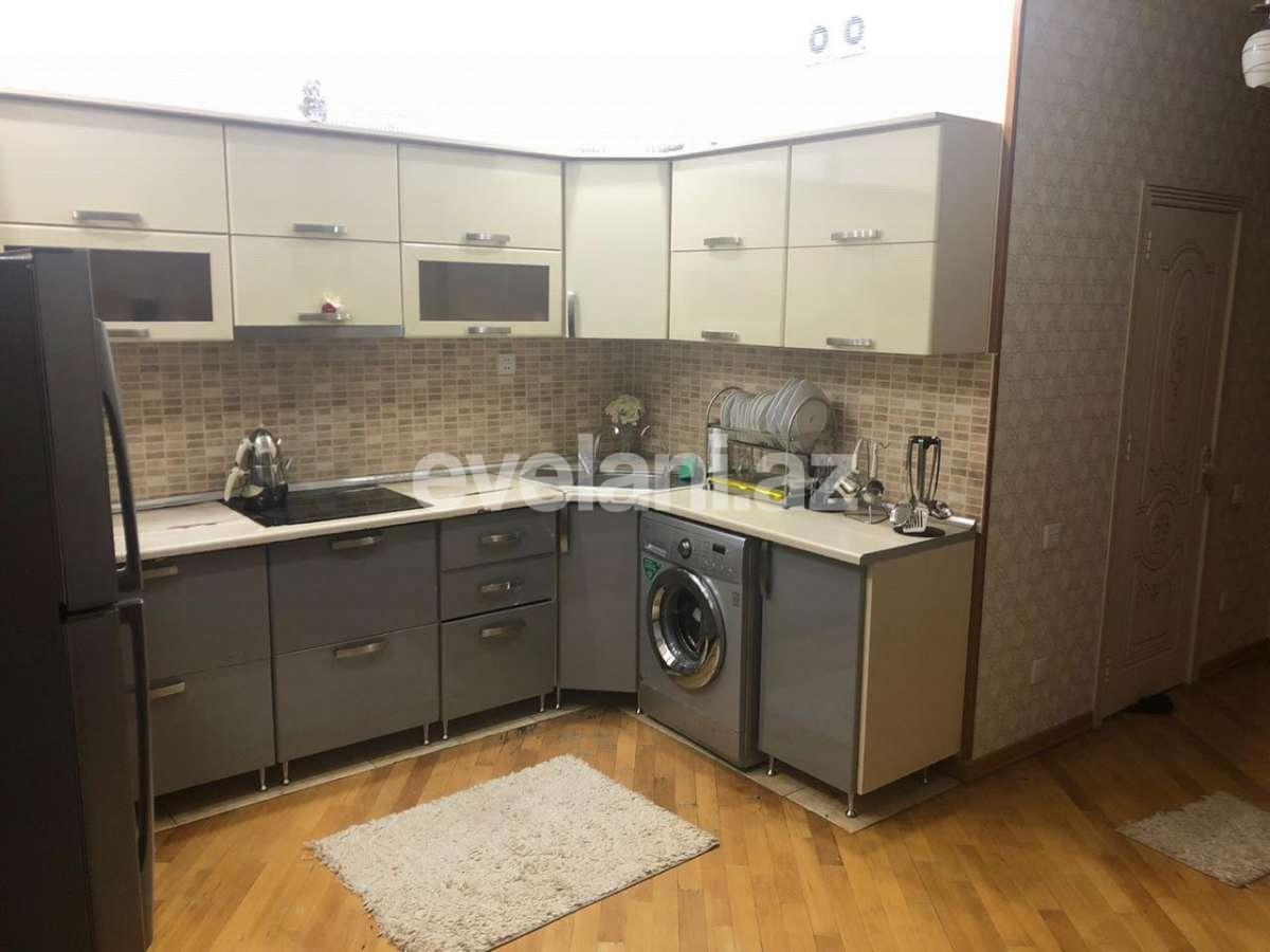 Satılır, yeni tikili, 3 otaqlı, 138 m², Şah İsmayıl Xətai m.