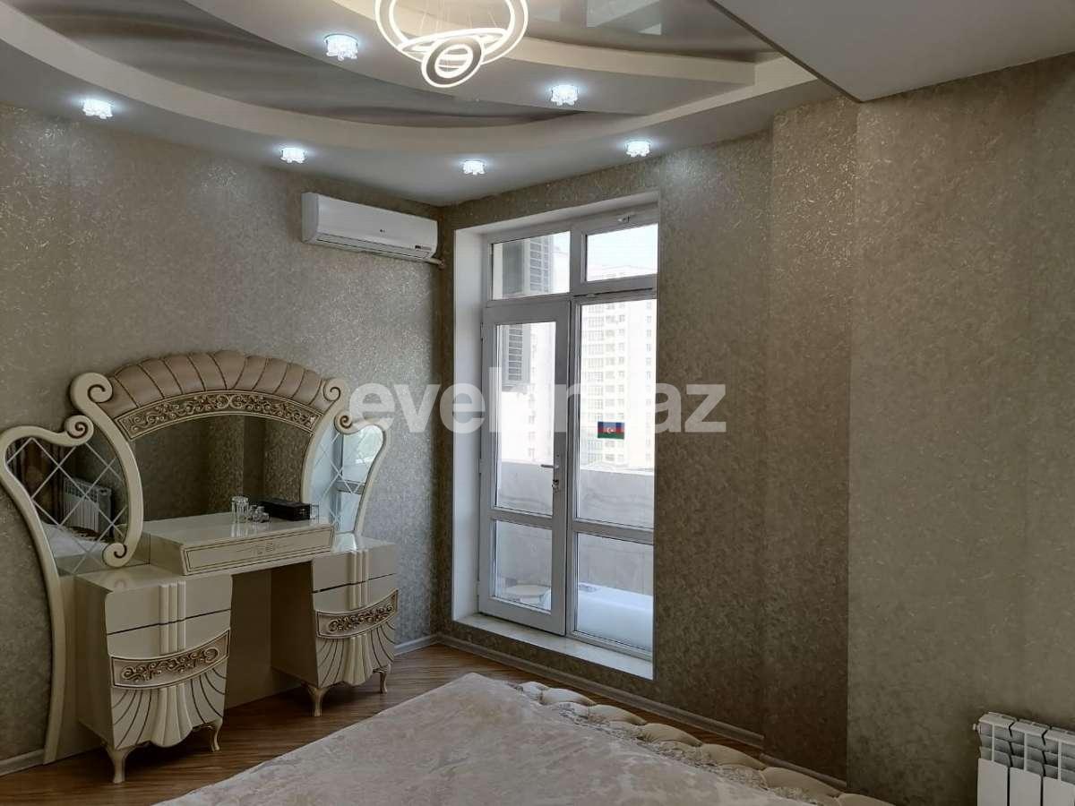 Satılır, yeni tikili, 3 otaqlı, 123.4 m², Şah İsmayıl Xətai m.