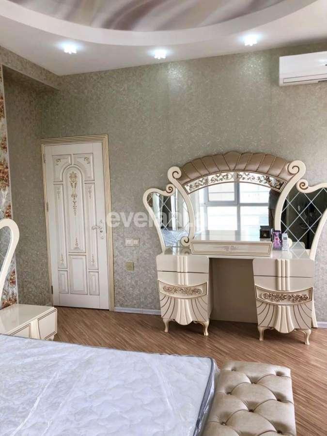 Satılır, yeni tikili, 3 otaqlı, 123.4 m², Şah İsmayıl Xətai m.