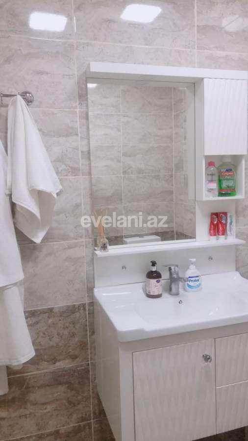Satılır, yeni tikili, 3 otaqlı, 120 m², İnşaatçılar m.
