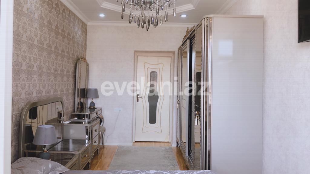 Satılır, yeni tikili, 3 otaqlı, 120 m², İnşaatçılar m.