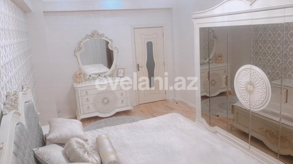 Satılır, yeni tikili, 3 otaqlı, 120 m², İnşaatçılar m.