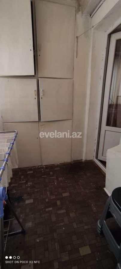 Sale, old building, 3 room, 67 m², Elmlar Akademiyası m.