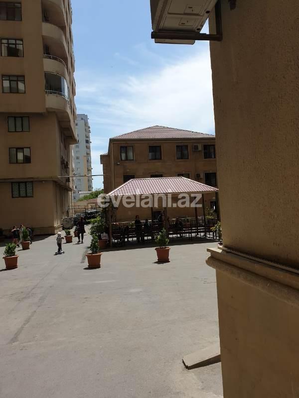 Satılır, yeni tikili, 3 otaqlı, 145 m², Elmlər Akademiyası m.