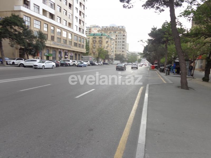 Satılır, yeni tikili, 3 otaqlı, 145 m², Elmlər Akademiyası m.