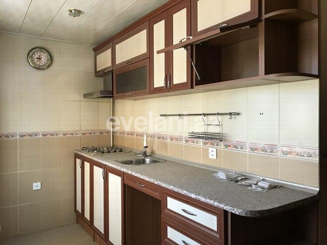 Kirayə verilir, yeni tikili, 3 otaqlı, 85 m², İnşaatçılar m.