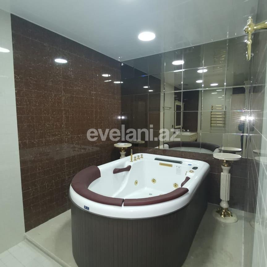 Sale, new building, 4 room, 240 m², Nasimi r.