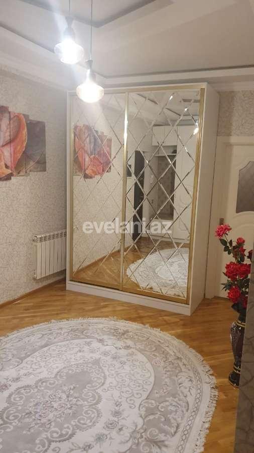 Satılır, yeni tikili, 3 otaqlı, 135 m², Azadlıq prospekti m.