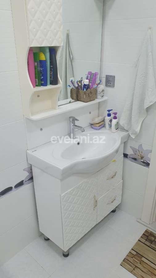 Satılır, yeni tikili, 3 otaqlı, 135 m², Azadlıq prospekti m.