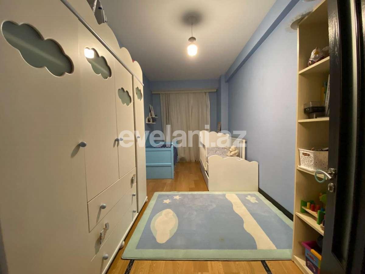 Продаётся, новостройка, 3-комнаты, 147 m², Низами m.