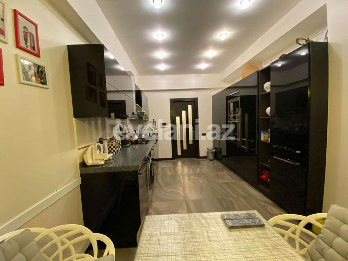 Продаётся, новостройка, 3-комнаты, 147 m², Низами m.