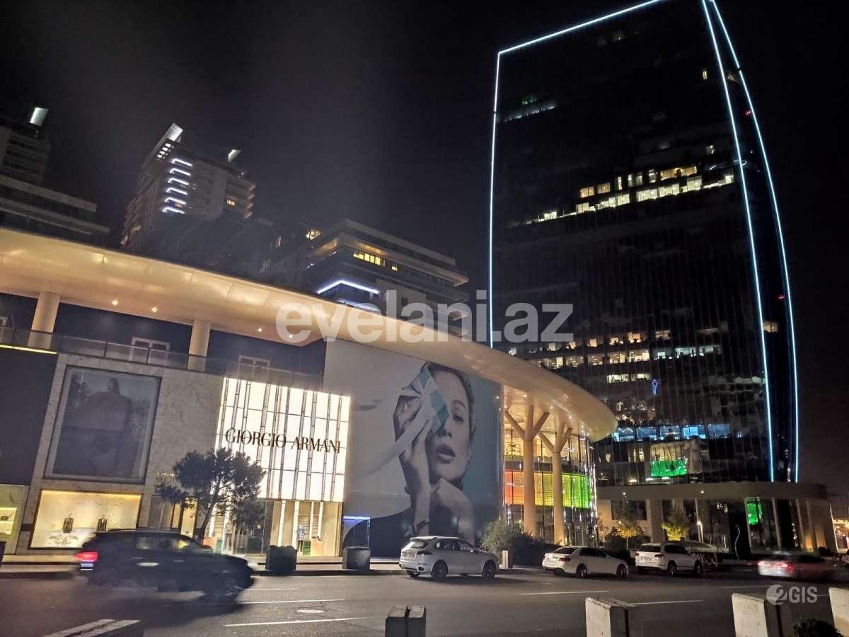 Sale, old building, 4 room, 90 m², Shah Ismail Khatai m.