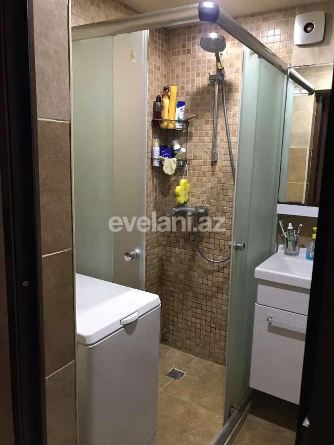 Sale, old building, 4 room, 90 m², Shah Ismail Khatai m.