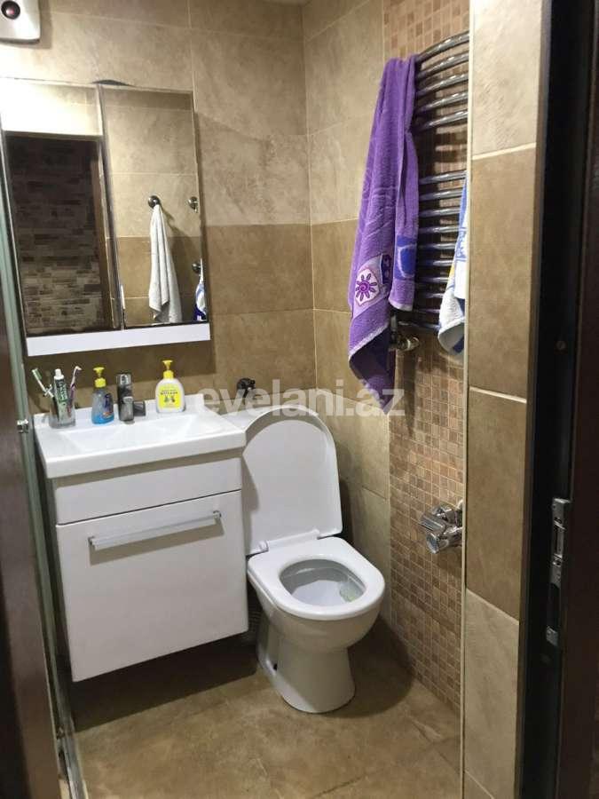 Sale, old building, 4 room, 90 m², Shah Ismail Khatai m.