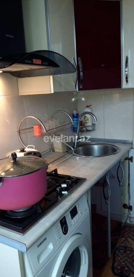 Satılır, köhnə tikili, 2 otaqlı, 60 m², Bakıxanov q.