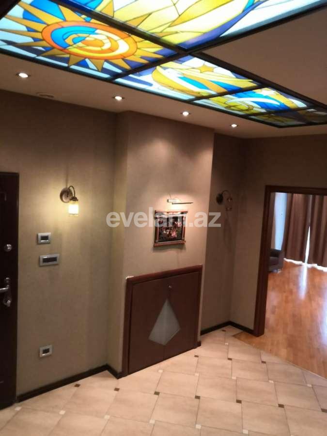 Kirayə verilir, yeni tikili, 3 otaqlı, 130 m², Nəriman Nərimanov m.