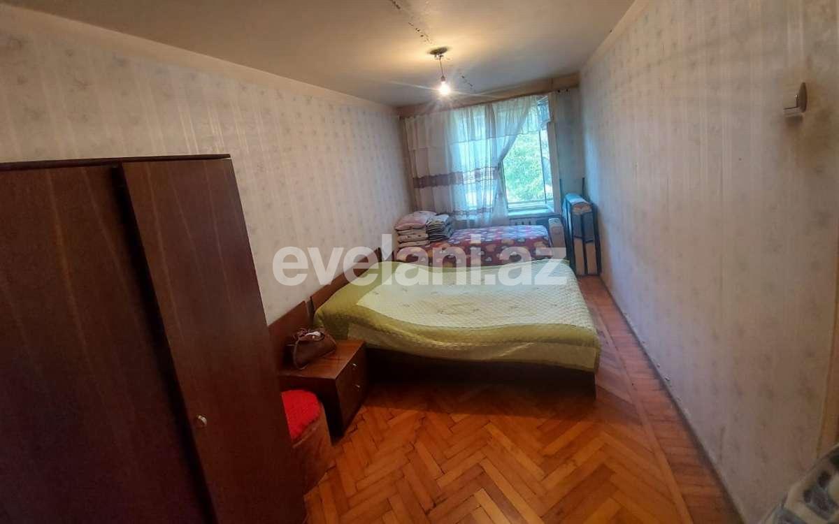 Sale, old building, 4 room, 85 m², 8-th microdistrict d.