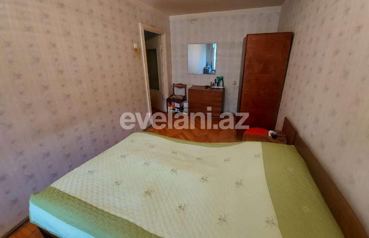 Sale, old building, 4 room, 85 m², 8-th microdistrict d.