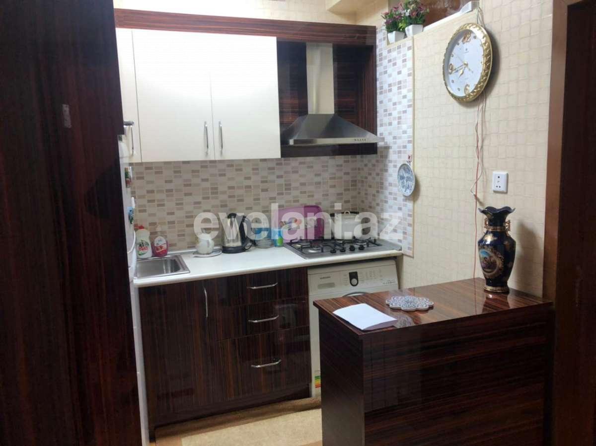 Satılır, yeni tikili, 2 otaqlı, 60 m², İnşaatçılar m.