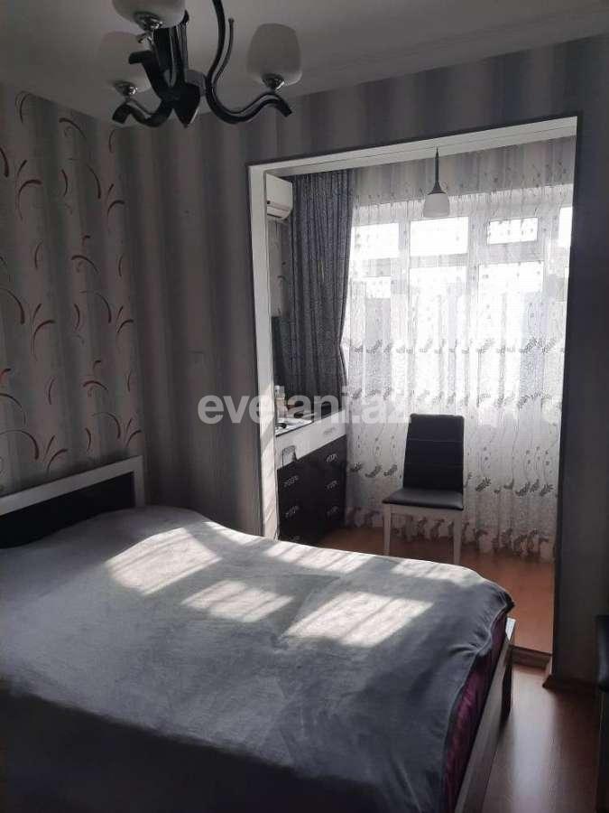 Satılır, köhnə tikili, 3 otaqlı, 80 m², Həzi Aslanov m.