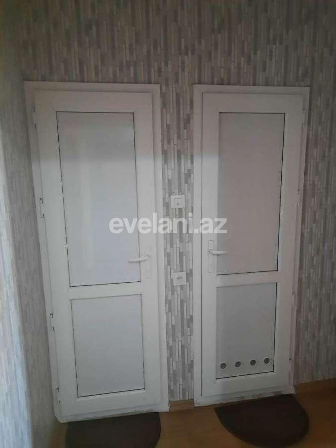 Satılır, köhnə tikili, 3 otaqlı, 80 m², Həzi Aslanov m.