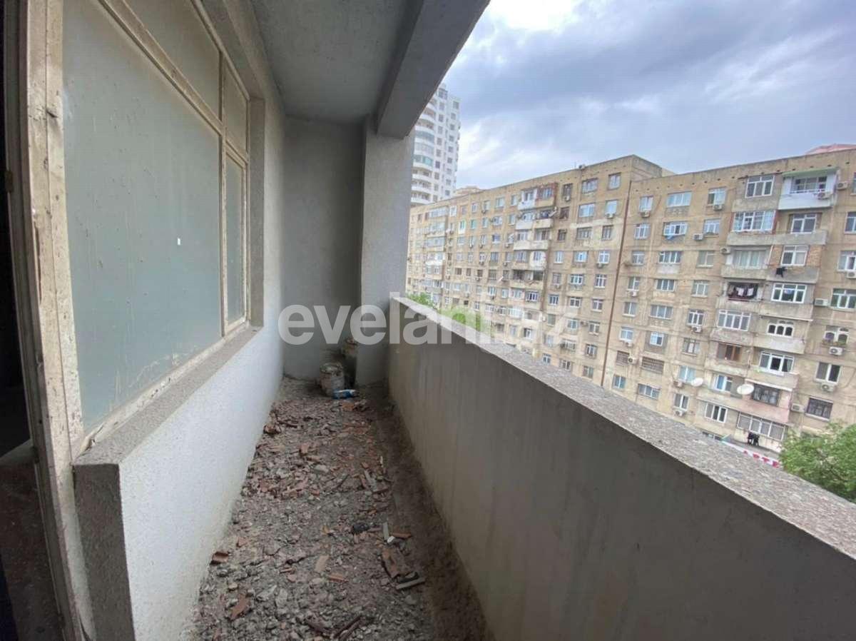 Satılır, yeni tikili, 5 otaqlı, 280 m², 8 Noyabr m.