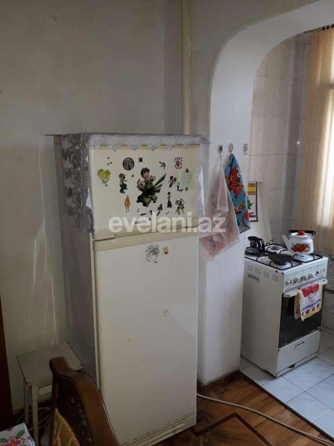Rent, old building, 2 room, 60 m², Azadlig prospekti m.