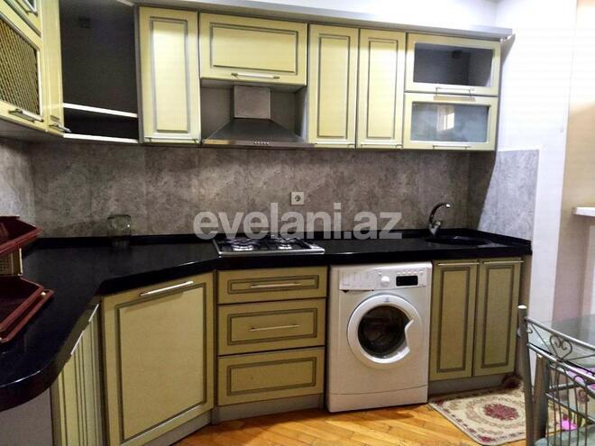 Satılır, köhnə tikili, 2 otaqlı, 60 m², İçəri Şəhər m.