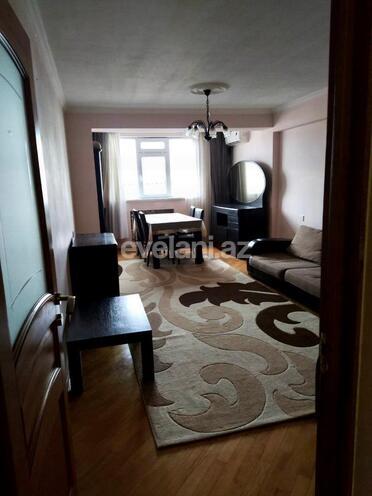 Satılır, köhnə tikili, 2 otaqlı, 60 m², İçəri Şəhər m.