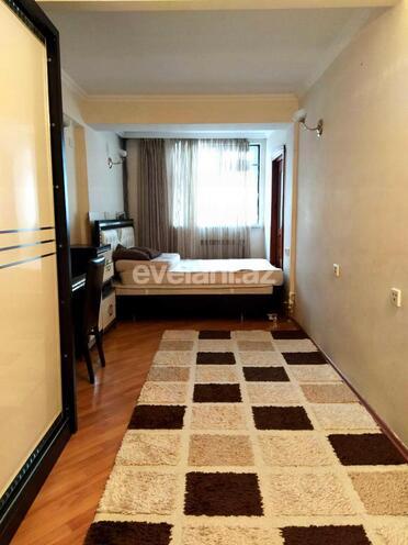 Satılır, köhnə tikili, 2 otaqlı, 60 m², İçəri Şəhər m.