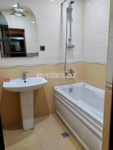 Satılır, köhnə tikili, 2 otaqlı, 60 m², İçəri Şəhər m.