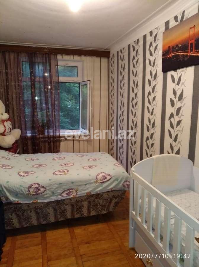 Satılır, köhnə tikili, 2 otaqlı, 50 m², Qara Qarayev m.