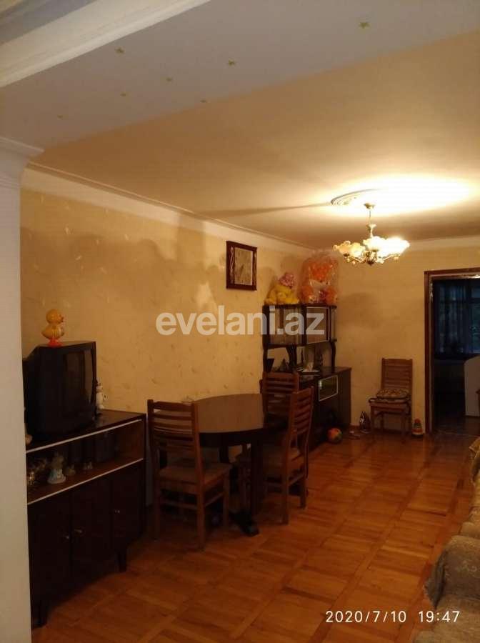 Satılır, köhnə tikili, 2 otaqlı, 50 m², Qara Qarayev m.