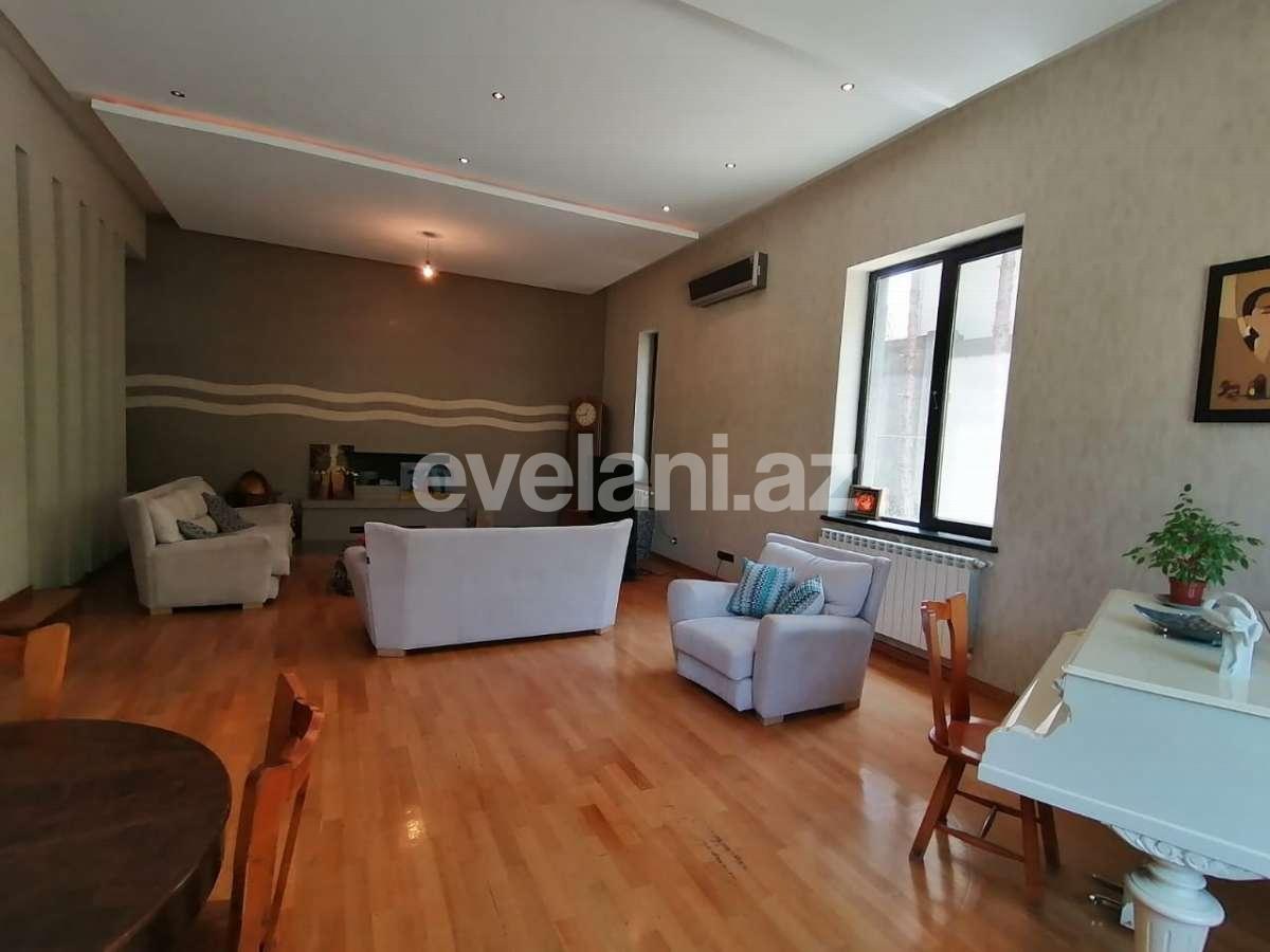 Satılır, villa, 5 otaqlı, 400 m², Qara Qarayev m.