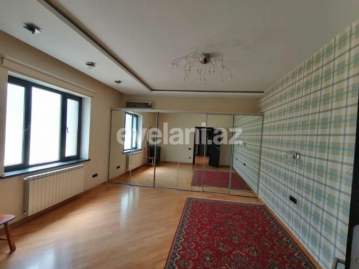 Satılır, villa, 5 otaqlı, 400 m², Qara Qarayev m.