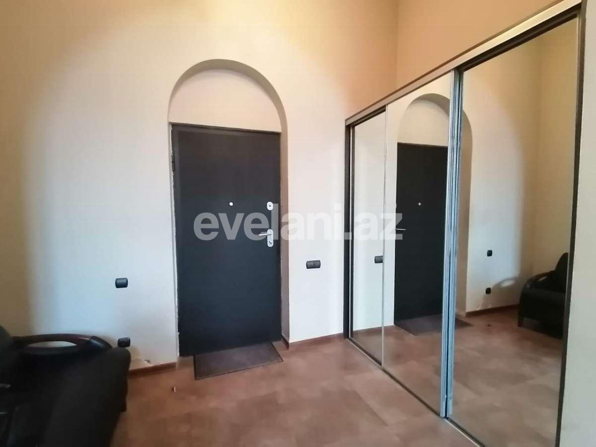 Satılır, villa, 5 otaqlı, 400 m², Qara Qarayev m.