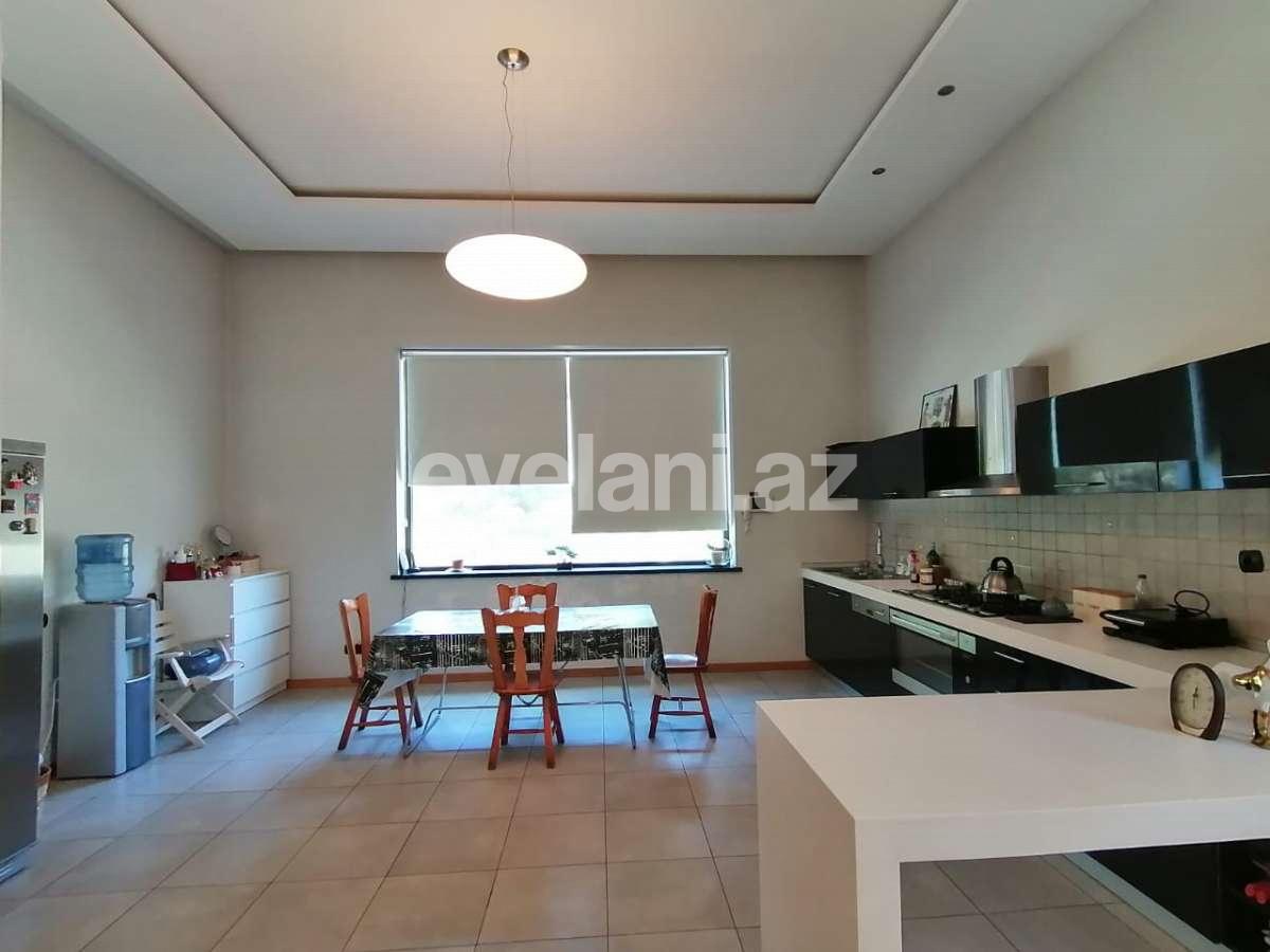 Satılır, villa, 5 otaqlı, 400 m², Qara Qarayev m.
