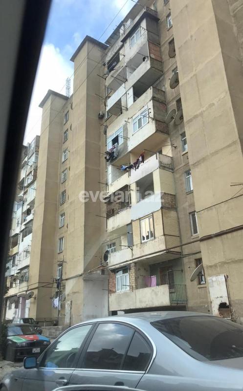 Satılır, köhnə tikili, 3 otaqlı, 70 m², Azadlıq prospekti m.