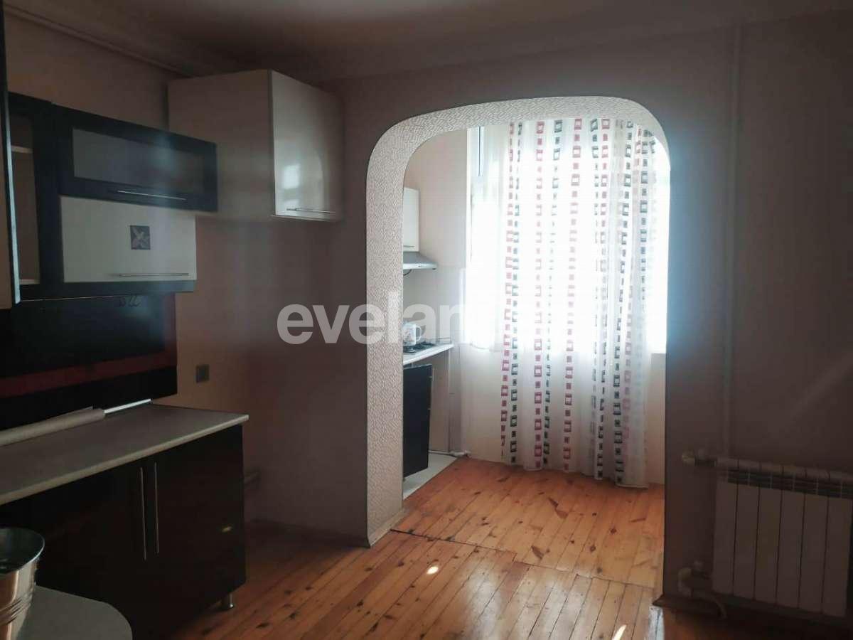 Satılır, köhnə tikili, 4 otaqlı, 100 m², Əhmədli m.