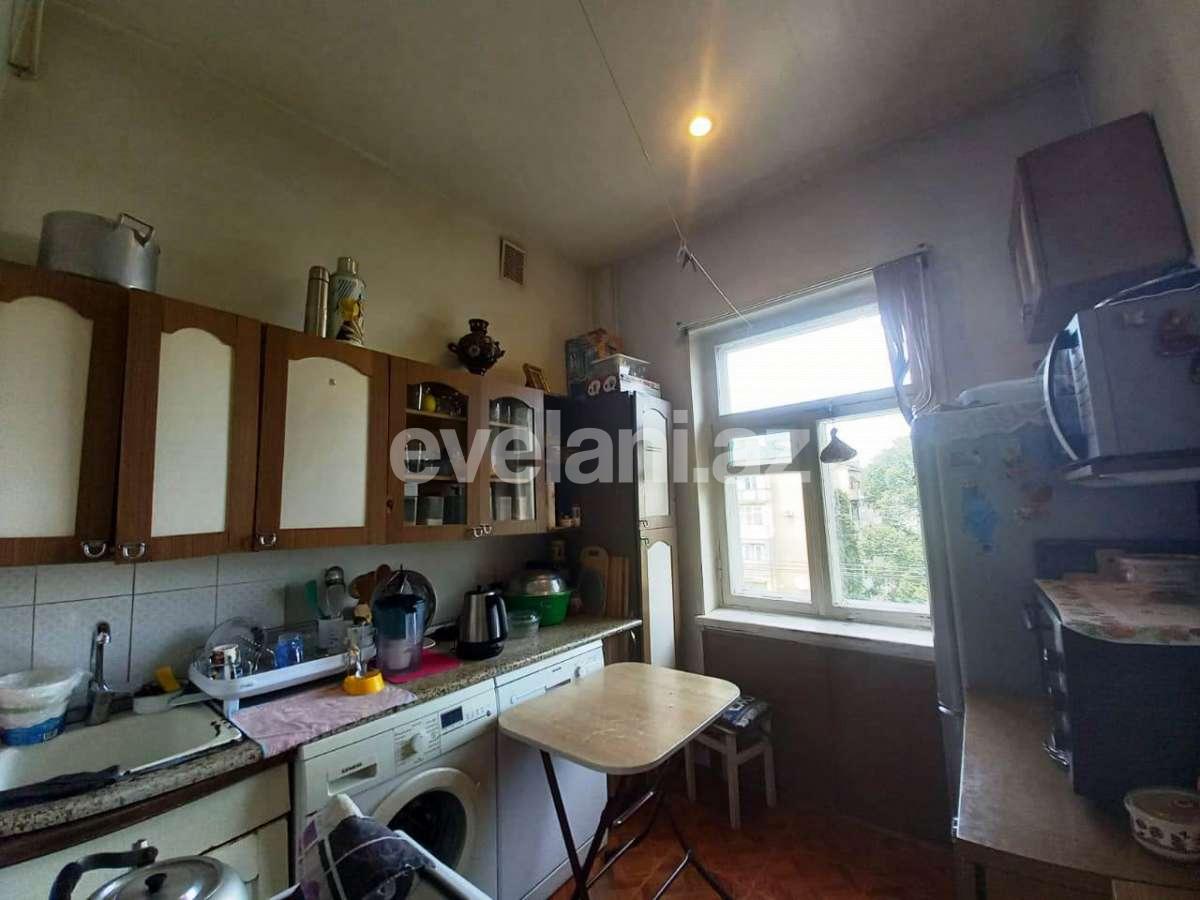 Satılır, köhnə tikili, 3 otaqlı, 80 m², Nəriman Nərimanov m.