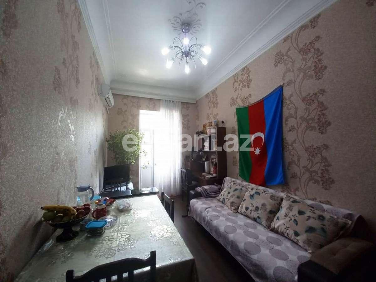 Satılır, köhnə tikili, 3 otaqlı, 80 m², Nəriman Nərimanov m.