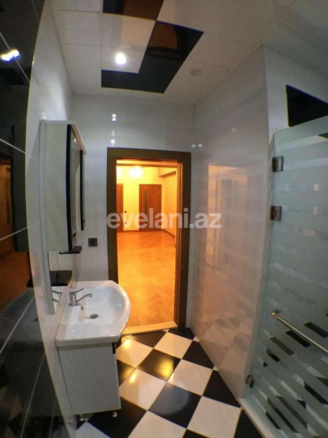 Satılır, yeni tikili, 3 otaqlı, 114 m², 8 Noyabr m.
